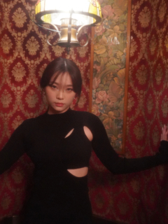 2way design layered knit